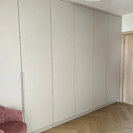 Premium Zamkowa A14 דירה טצ'ב