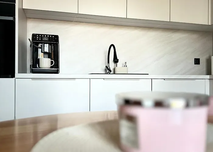 Daire Premium Zamkowa A14 *